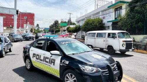 Policía municipal brinda apoyo vial durante manifestación de normalistas