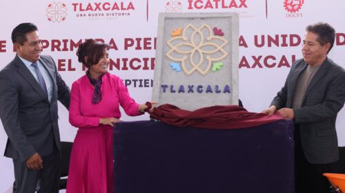 Encabeza gobernadora colocación de primera piedra de la Unidad Tlaxcala del ICATLAX