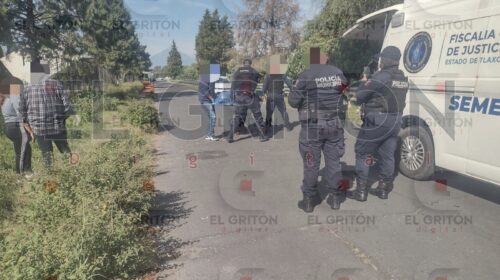 Abuelito muere tras presunto paro cardíaco en Zacatelco; quedó tendido en terrenos de labor