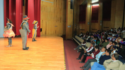 La UATx acerca las matemáticas al público a través del teatro