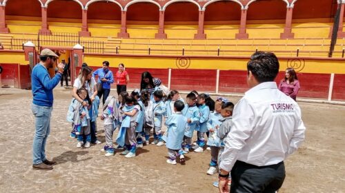 Viven niñas y niños la historia de Tlaxcala capital en el marco del 501 aniversario de su fundación 