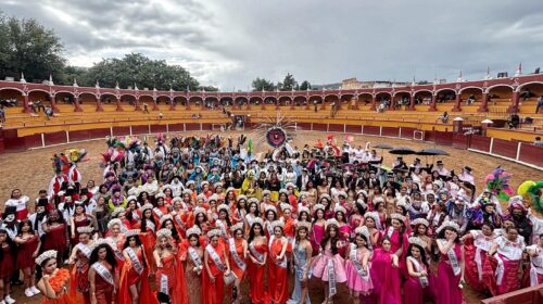 Plaza de toros Jorge Aguilar “El Ranchero” fue sede de la presentación del concurso Miss Petit en Tlaxcala 