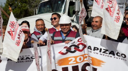 Con triple banderazo, gobierno de Apizaco impulsa obra pública en Santa Anita Huiloac