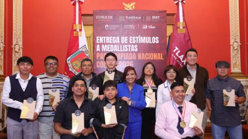 Lorena Cuéllar reconoce a medallistas paralímpicos y destaca inversión histórica en deporte