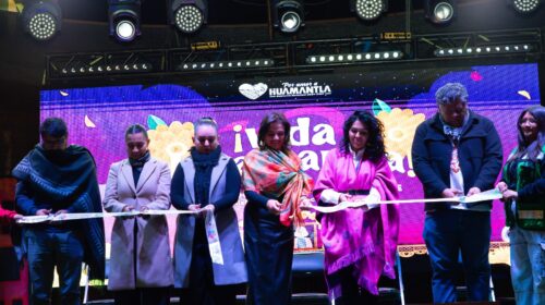 Rocío Hernández Castillo inaugura ¡Vida Huamantla! Y reconoce el talento de artesanos y alfombristas