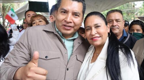 ¡ES EL GALLO DEL RIVERISMO! Guillermo Berruecos, riverista de corazón, levanta la mano por la presidencia municipal de Chiautempan rumbo a 2027