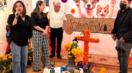 Ayuntamiento de Tlaxcala honra la memoria de los fieles animalitos con una emotiva ofrenda