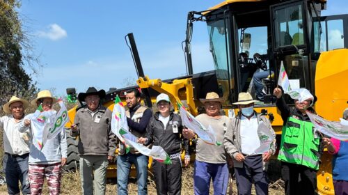 Con nueva maquinaria Ayuntamiento de SPM inicia la apertura de una calle