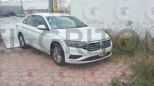 Se resiste a asalto y lo balean dentro de su ferretería en Papalotla; delincuentes huyen en su Jetta y la SSC lo recupera minutos después