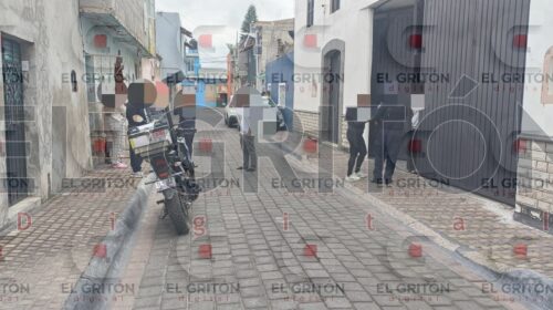 ¡A plena luz del día y a una cuadra de la presidencia de Apetatitlán! Comando armado aterroriza a familia y roba $30 mil y joyas